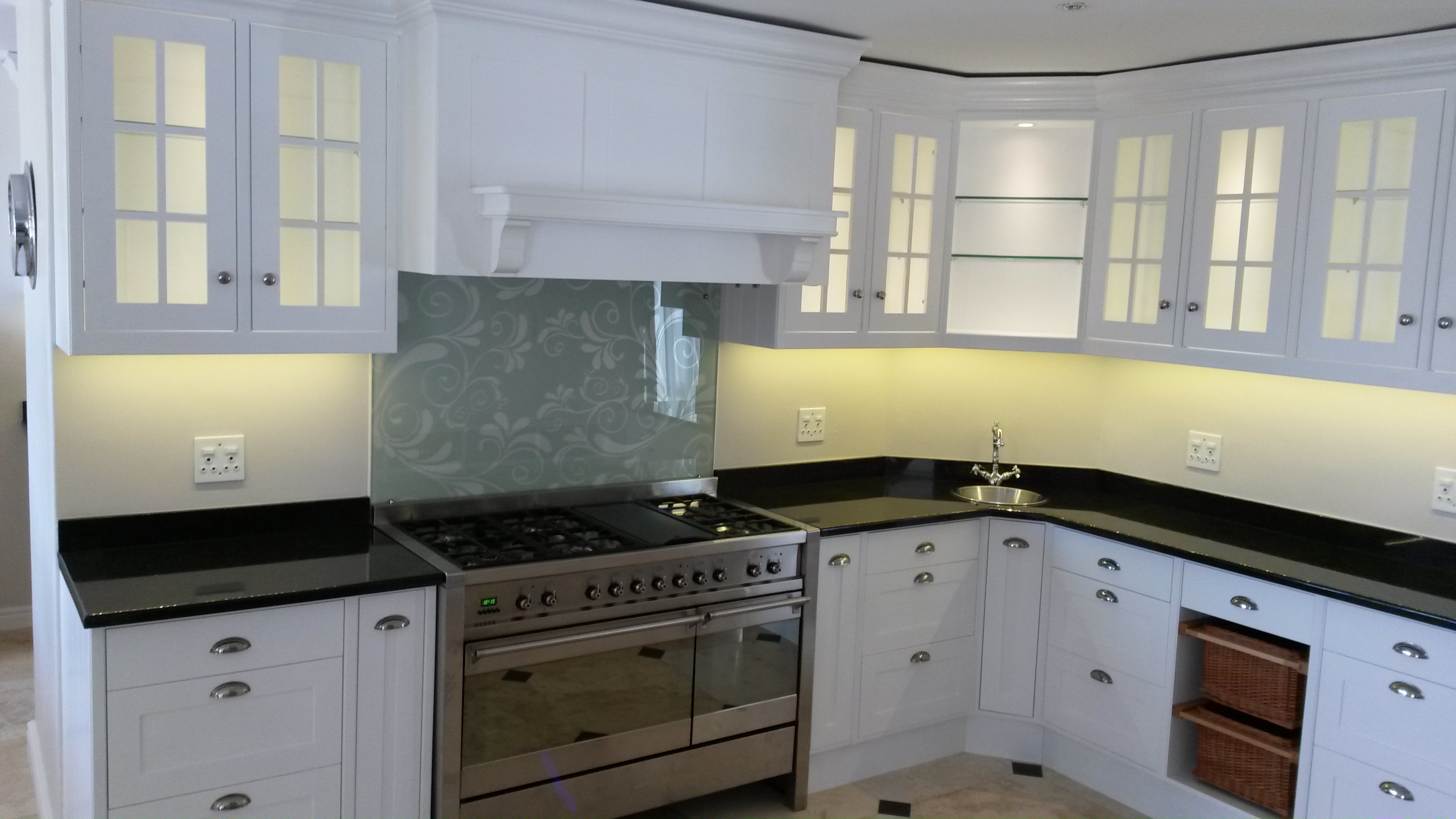 Traditional kitchen — Cape Town